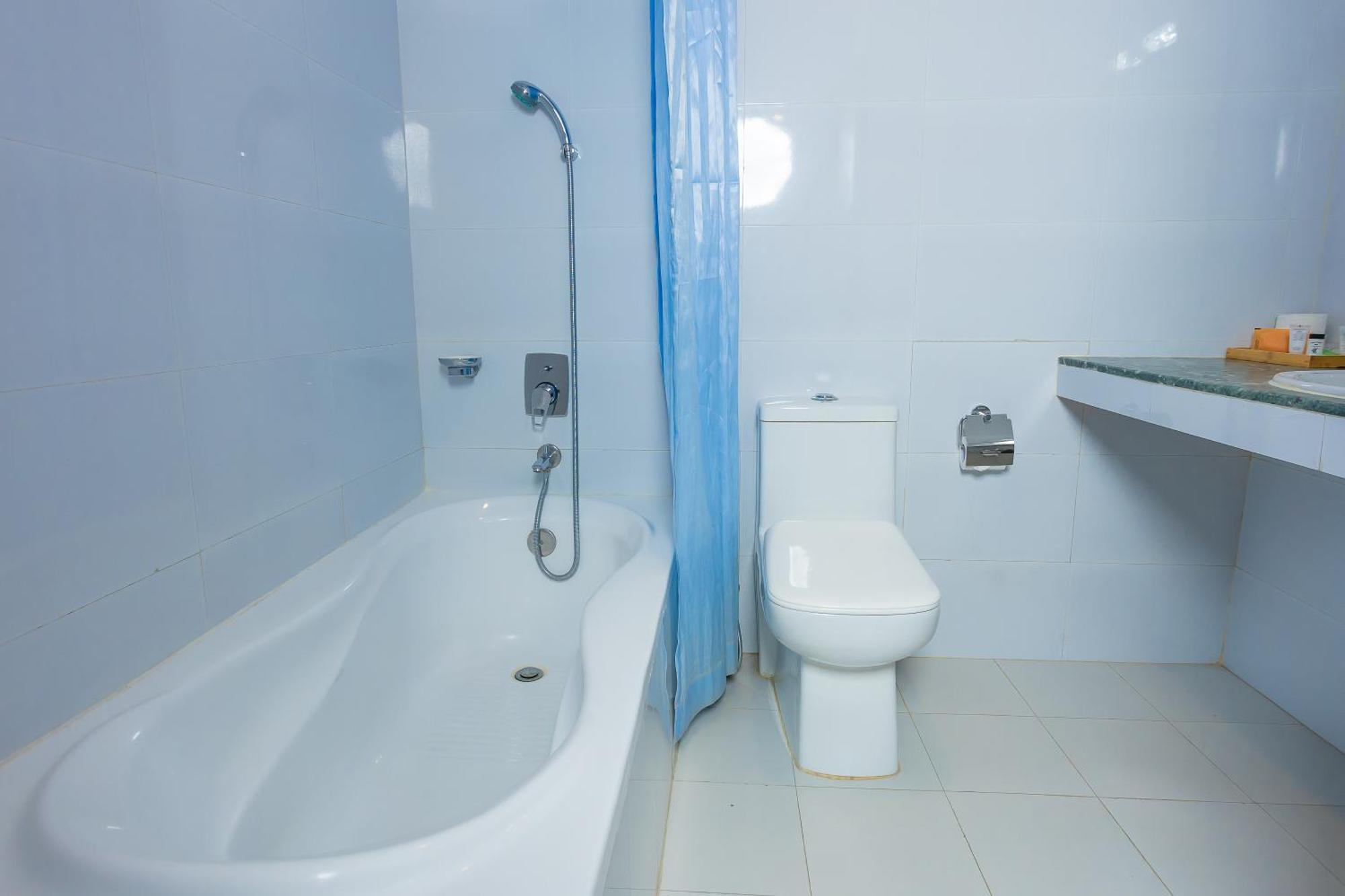 Kathmandu Business Hotel Bagian luar foto