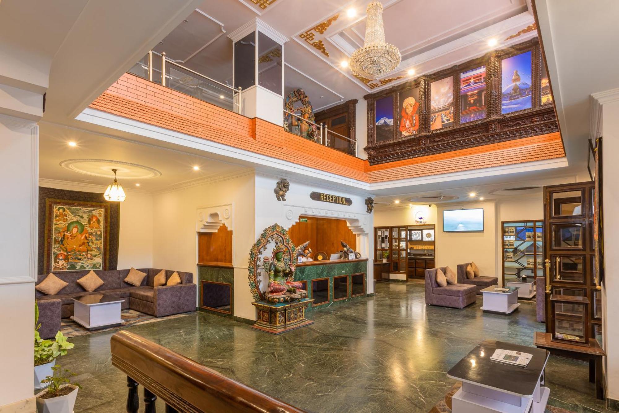Kathmandu Business Hotel Bagian luar foto